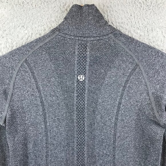 Lululemon Swiftly Tech 1/2 Zip Gray Reflective Sz 4 Long sleeve - Picture 4 of 11